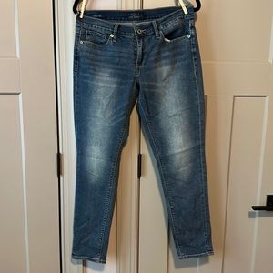 Lucky Brand Jeans in Charlie Skinny style